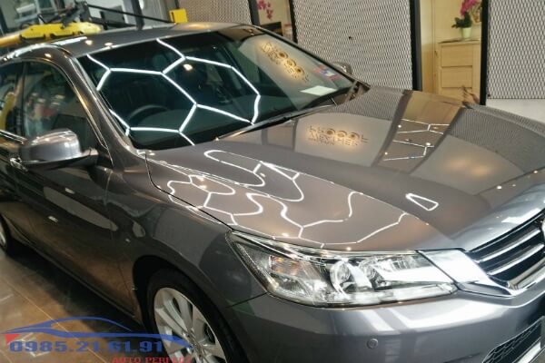 Phủ nano cho sơn xe ô tô