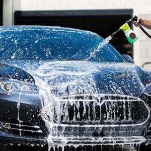 Kỹ thuật rửa xe ô tô đạt tiêu chuẩn tại trung tâm chuyên nghiệp