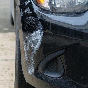 Giải đáp thắc mắc làm gì khi xe hơi bị trầy xước.